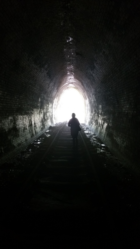 tunnel-4