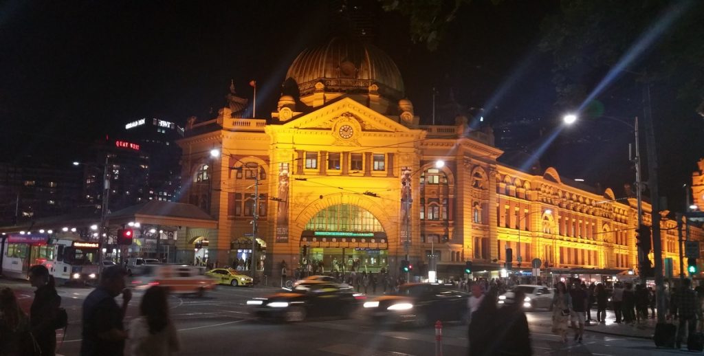 Flinders St station - Melbourne
